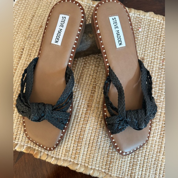 STEVE MADDEN KANDACE BRAIDED SANDAL - Picture 2 of 6